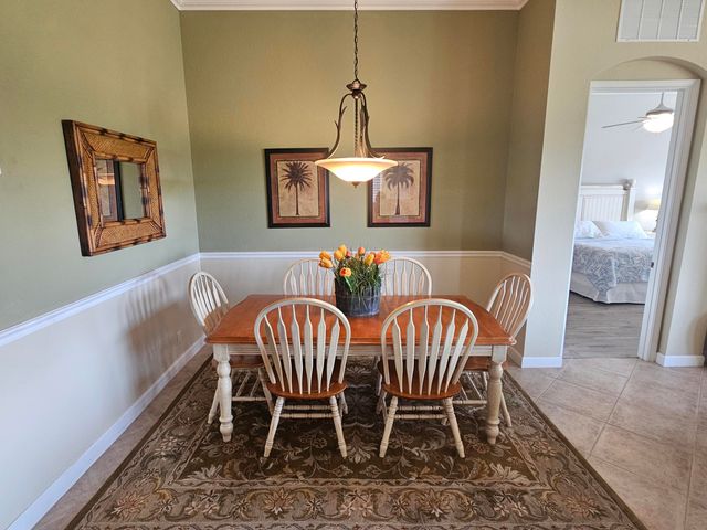 411 NW Stratford Lane, Port St Lucie, FL 34983