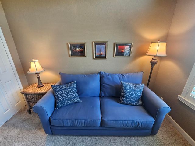 411 NW Stratford Lane, Port St Lucie, FL 34983