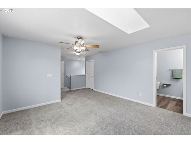 3785 Se OAKLEAF St, Hillsboro, OR 97123