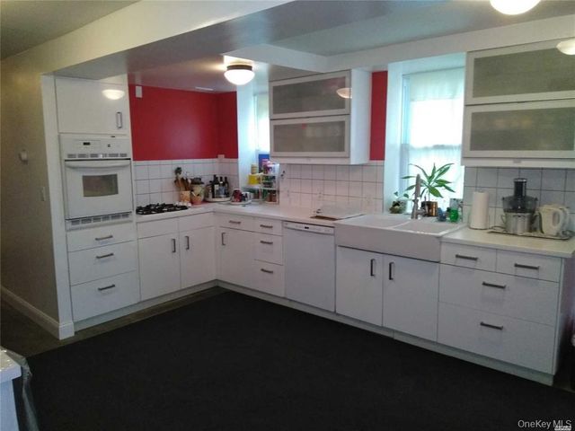 1008 Crescent Street, Brooklyn, NY 11208