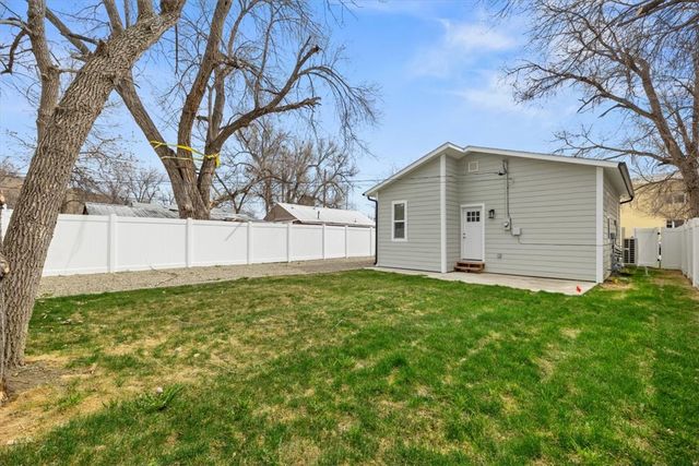 1819 8th Avenue N, Billings, MT 59101