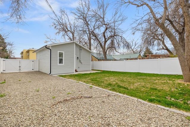 1819 8th Avenue N, Billings, MT 59101