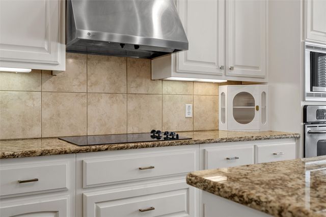 1005 Camden Court Circle, Waco, TX 76712