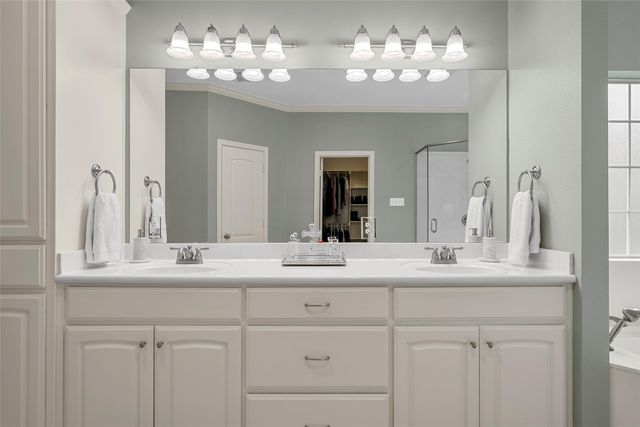 1005 Camden Court Circle, Waco, TX 76712