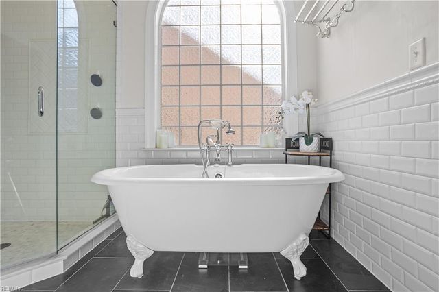 209 Founders Pointe TRL, Carrollton, VA 23314