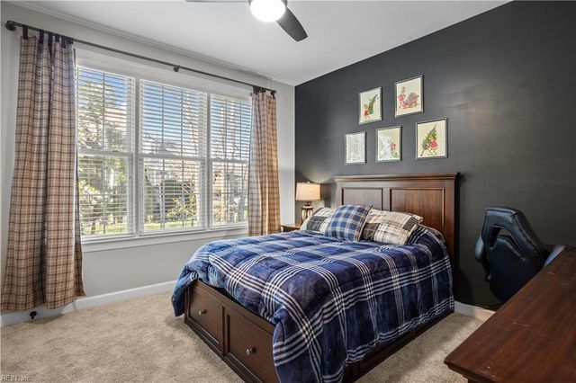 209 Founders Pointe TRL, Carrollton, VA 23314