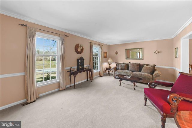 1122 DODGSON RD, West Chester, PA 19382