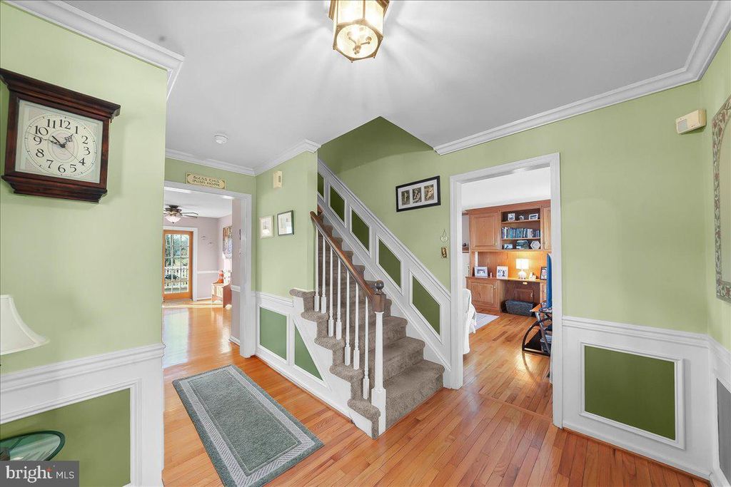 Image 3 of property listing at 1122 DODGSON RD, West Chester, PA 19382