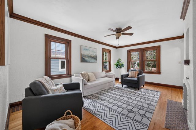 2304 6th Street, White Bear Lake, MN 55110