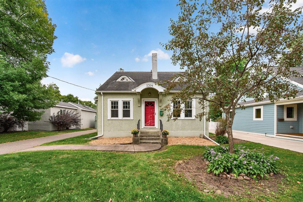 2304 6th Street, White Bear Lake, MN 55110 — exterior