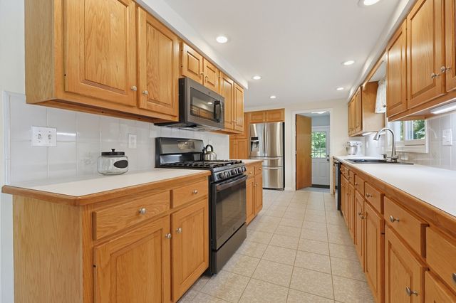 343 Central St, Foxboro, MA 02035