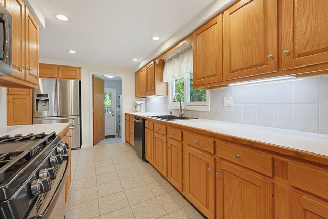 343 Central St, Foxboro, MA 02035