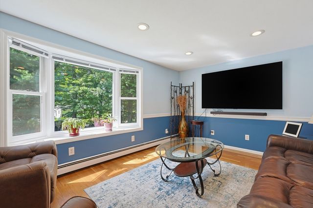 343 Central St, Foxboro, MA 02035