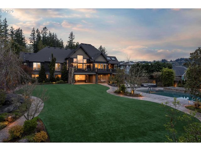 5390 Nw ROANOKE Ln, Portland, OR 97229