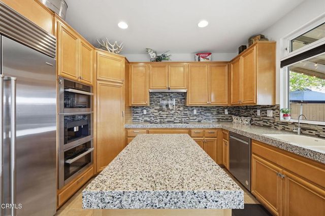 675 Parrish Street, Ventura, CA 93003