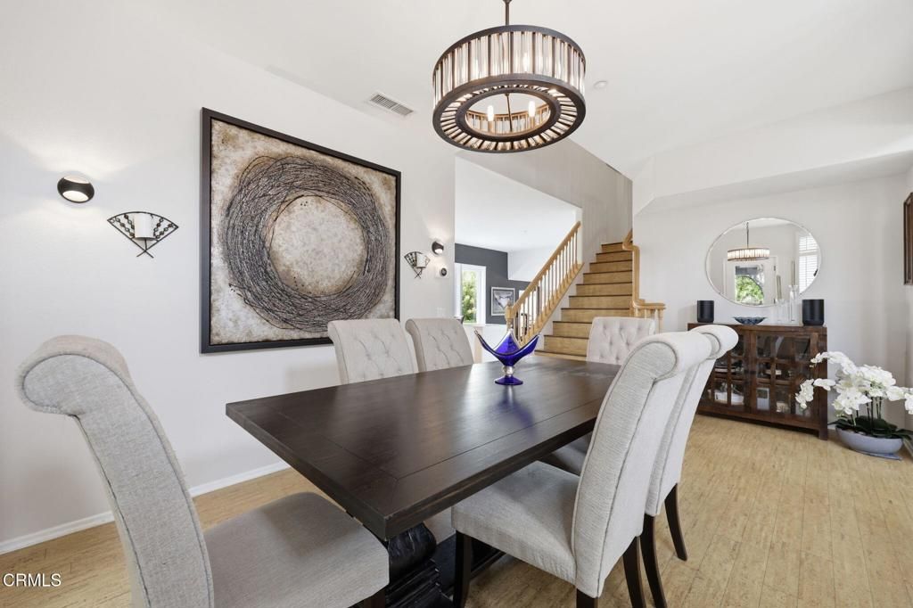Image 10 of property listing at 675 Parrish Street, Ventura, CA 93003