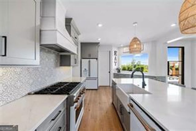 345 Thornton Drive, Fayetteville, GA 30214