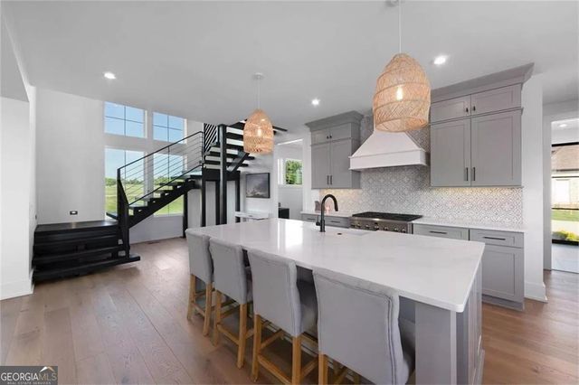 345 Thornton Drive, Fayetteville, GA 30214