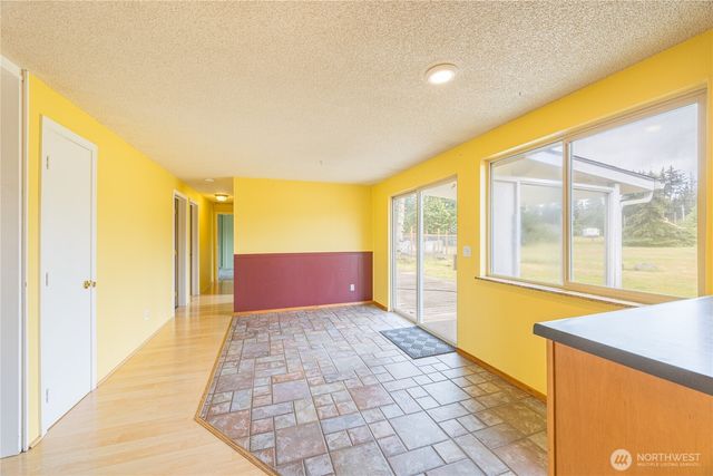 1012 River Road, Sequim, WA 98382