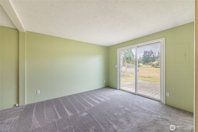 1012 River Road, Sequim, WA 98382