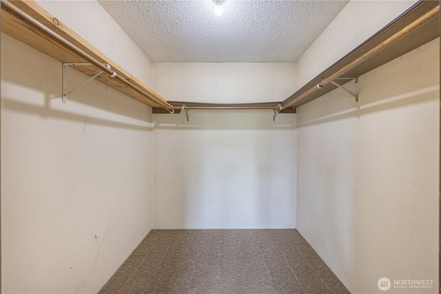 1012 River Road, Sequim, WA 98382