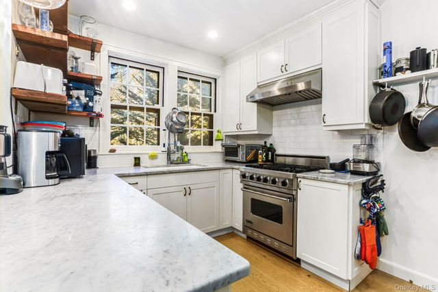 3 Park Avenue Terrace, Bronxville, NY 10708