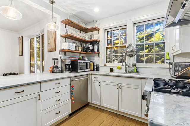 3 Park Avenue Terrace, Bronxville, NY 10708