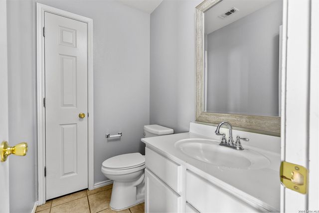 9915 SANDLET TRL, San Antonio, TX 78254