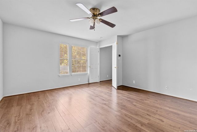 9915 SANDLET TRL, San Antonio, TX 78254