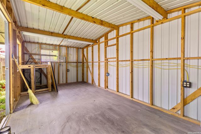 9915 SANDLET TRL, San Antonio, TX 78254