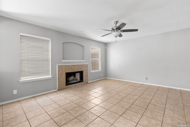 9915 SANDLET TRL, San Antonio, TX 78254