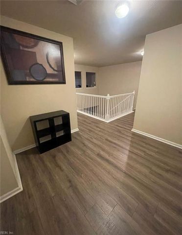 4117 River Breeze CIR, Chesapeake, VA 23321