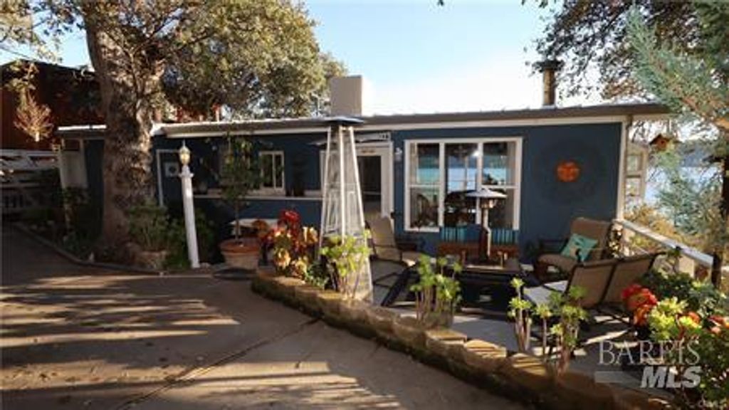 11723 Widgeon Way, Clearlake Oaks, CA 95423