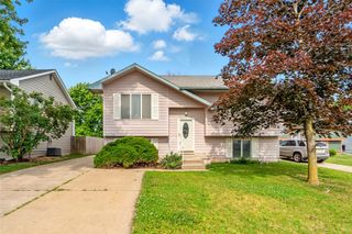 2434 SE 18th Court, Des Moines, IA 50320