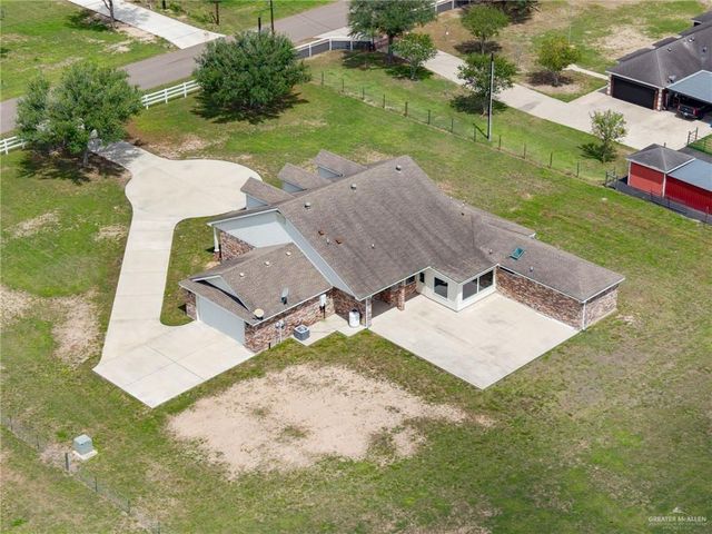 23308 Oak Knoll Drive, Edcouch, TX 78538
