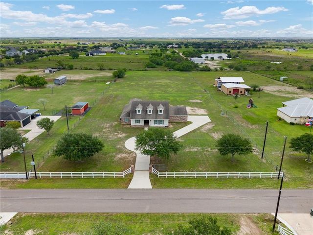 23308 Oak Knoll Drive, Edcouch, TX 78538