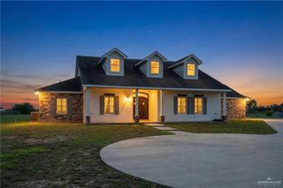23308 Oak Knoll Drive, Edcouch, TX 78538