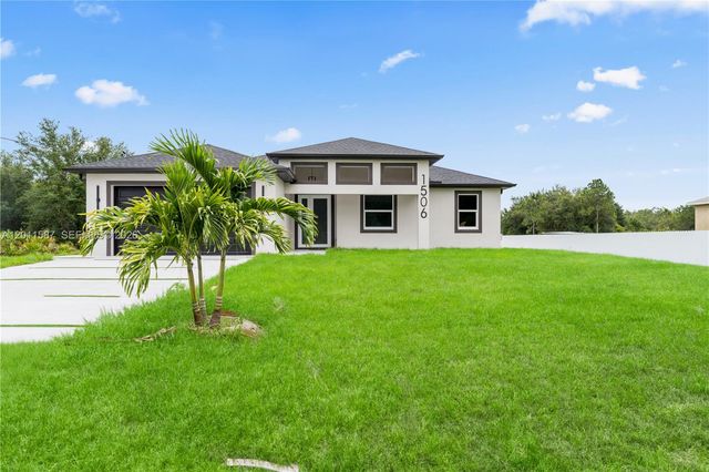 1506 Richmond Avenue N, Lehigh Acres, FL 33972