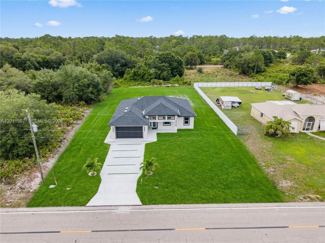 1506 Richmond Avenue N, Lehigh Acres, FL 33972