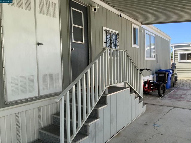 238 Aloha, Pittsburg, CA 94565