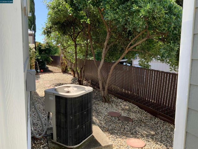 238 Aloha, Pittsburg, CA 94565