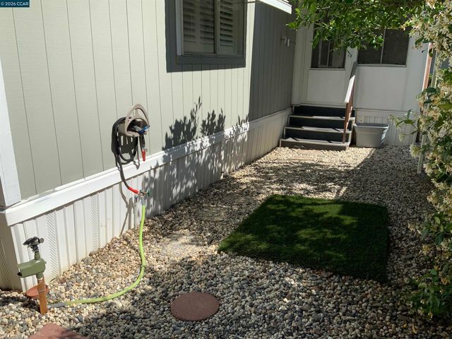 238 Aloha, Pittsburg, CA 94565