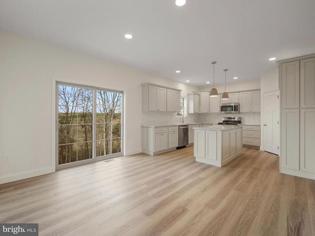 20 HELENS DRIVE, Greencastle, PA 17225