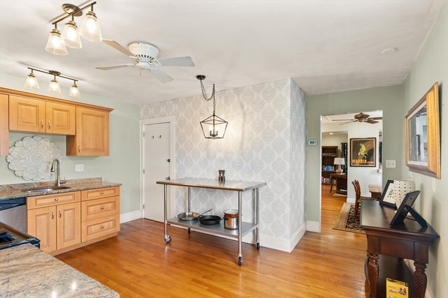 2 Pine St 3, Stoneham, MA 02180