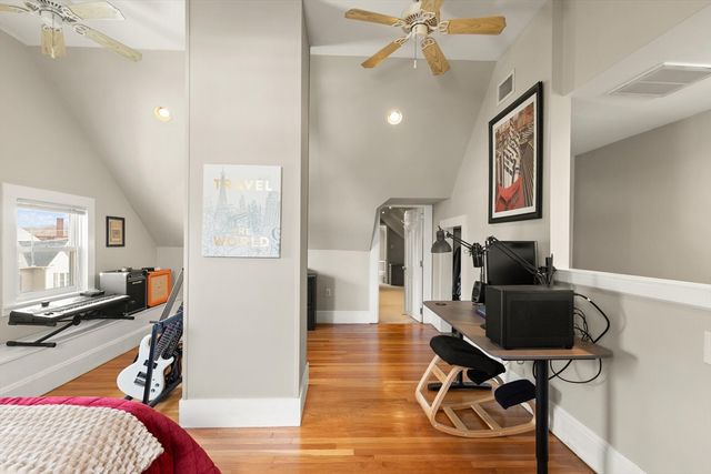 2 Pine St 3, Stoneham, MA 02180