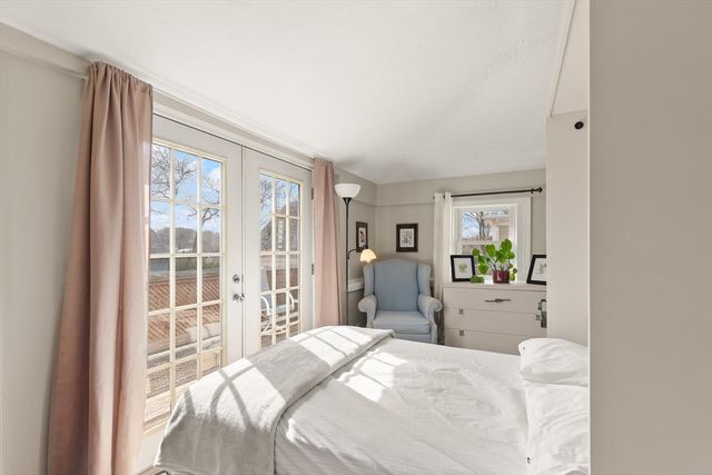 2 Pine St 3, Stoneham, MA 02180