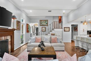 11010 Hedwig Green Street, Hunters Creek Village, TX 77024