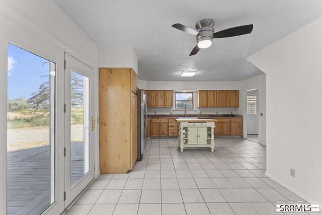 372 E 73rd S, Idaho Falls, ID 83404