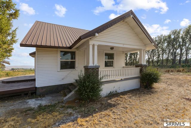 372 E 73rd S, Idaho Falls, ID 83404
