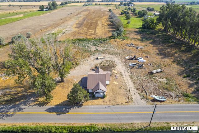 372 E 73rd S, Idaho Falls, ID 83404